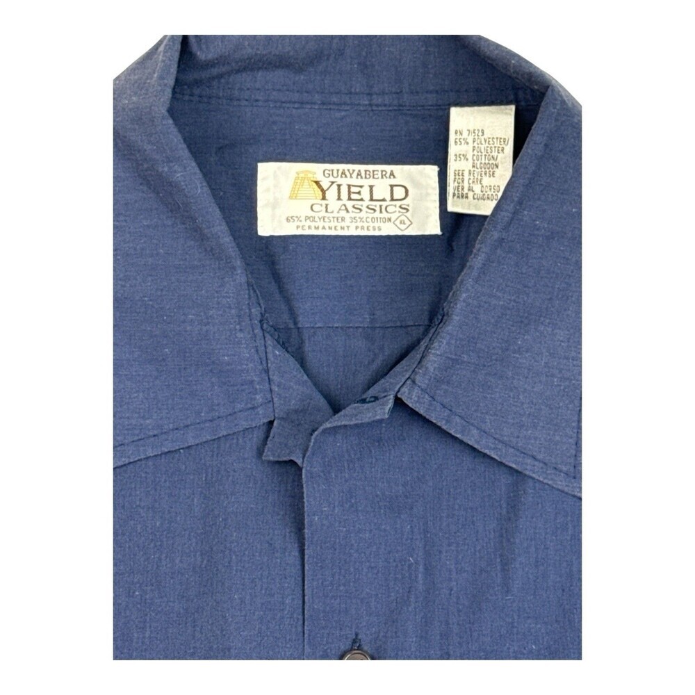 Vintage Yield Classics Blue Guayabera Shirt XL Embroidered Camp Shirt 4 Pocket - Picture 3 of 6